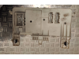 Pojistková skříňka 31254749, 09433765 Volvo S40 2006