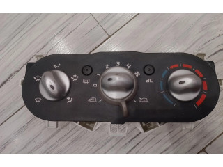 Блок управления климат-контролем 69837001 Renault Twingo II