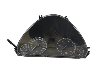 Přístrojová deska Mercedes-Benz C W203 2004 A2035404947, 110080266005