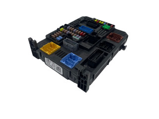 Блок предохранителей 9830707680, 28641125 Citroen Berlingo