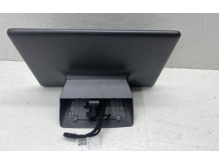 Дисплей    108954302J, 151677900C   Tesla Model 3