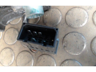 Зеркало электрическое        Audi A6 S6 C5 4B  1997 - 2005 года   