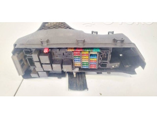 Блок предохранителей 9494210, 9494210 Volvo XC90