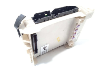 Pojistková skříňka Řídící jednotka BSM 8273033Q30 Lexus ES VII XZ10 2020