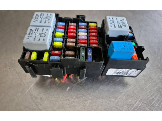 Блок предохранителей Z240181724R Renault Clio IV