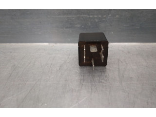 Pojistková skříňka 443919469 Audi 100 200 5000 C3 1989