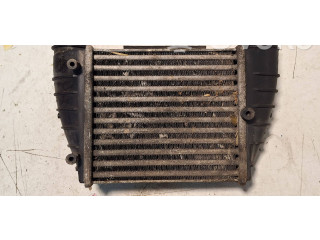 Интеркулер  8E0145806Q, 6021745   Audi A3 S3 8P 