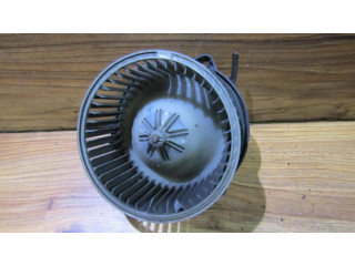 Вентилятор печки Mitsubishi Carisma