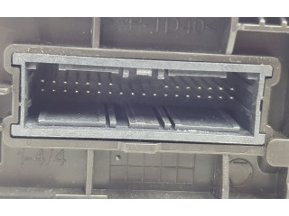 Блок управления 32364244, 32364244 Volvo XC40