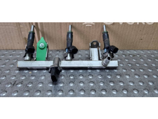 Vstřikovací lišta HX7G-9F593-CA, HX7G-9D280-BB Ford Kuga III