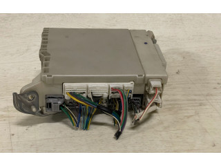 Pojistková skříňka 8273030272, 9896 Lexus GS 300 350 430 450H 2007