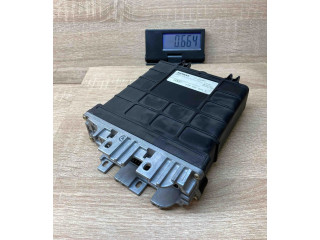 Řídící jednotka 039906024D, 5WP4174 Audi A6 S6 C4 4A 1994