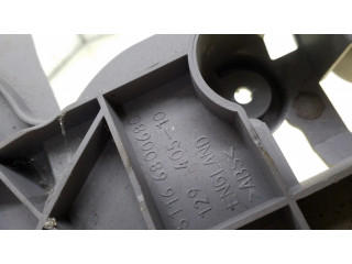 Другая центральная деталь консоли (туннеля)