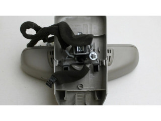 Зеркало заднего вида (в салоне)