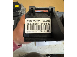 Pojistková skříňka 31682732, 0017721 Volvo XC60 2018