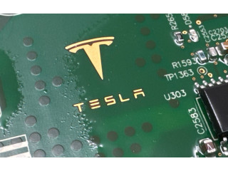 Řídící jednotka 108569320F, 108659214H Tesla Model Y 2022