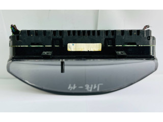 Панель приборов 88311298   Skoda Fabia Mk2 (5J)       