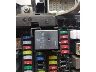 Блок предохранителей ACVN51212, 047406120   Subaru Forester SK