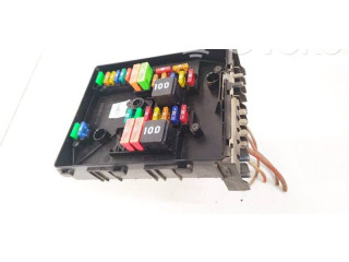 Блок предохранителей  1K0937125D, 8K020612   Skoda Yeti (5L)    