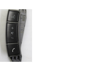 Кнопки рулевого колеса