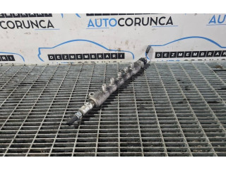 Vstřikovací lišta    Toyota RAV 4 (XA30)    2ADFTV 