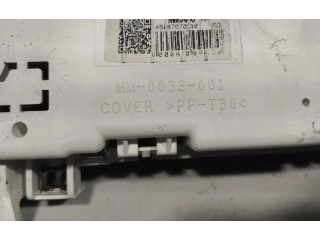 Панель приборов MM0038001 Mitsubishi Colt CZ3