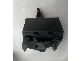 Блок предохранителей Jeep Grand Cherokee