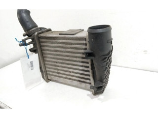 Интеркулер 8E0145806C Audi A4 Allroad