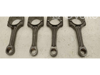  Поршень с шатуном    Audi A3 S3 8P  