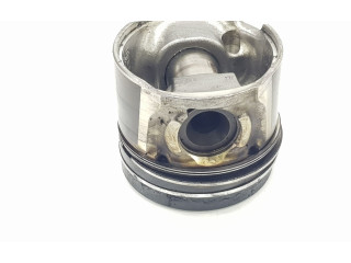  Поршень с шатуном  1607373680, 1607373680  Peugeot 2008 I  