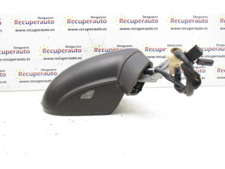 Зеркало электрическое Volkswagen Touran II 2010 - 2016 года