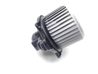 Вентилятор печки       Suzuki Jimny