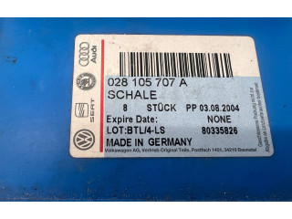 Шатун  028105707A, 80335826    Volkswagen Bora  