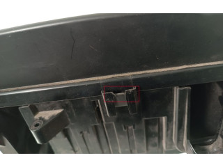 Блок предохранителей  31398000   Volvo XC90    