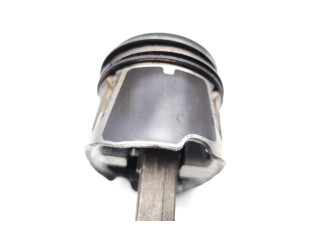 Поршень с шатуном M9R M9R Nissan X-Trail T31