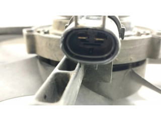 Вентилятор радиатора 266509 KIA Carens I 2.0