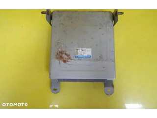 Блок управления двигателя E2T84986M   Mazda 323 F