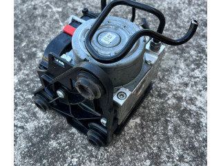 Блок АБС 5Q0614517DB, 5Q0614517 Volkswagen e-Golf 2014 - года