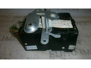 Блок предохранителей 6s6t14401jdd Ford Fiesta