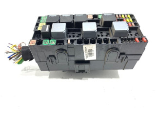 Блок предохранителей BK2T14401 Ford Transit Custom