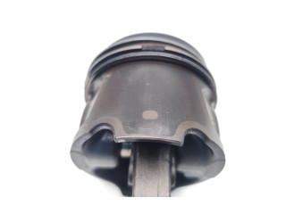 Píst K9K636 Nissan Juke I F15 K9K636