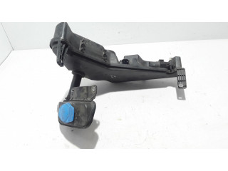 Бачок оконной жидкости