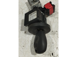 Комплект блоков управления 8201076690, 8201076690   Renault Twingo I