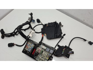 Блок предохранителей  AV6T14A067AD, F1ET14K733AJF   Ford Focus    