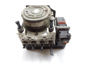 Блок АБС 5Q0614517T, 001210022003 Volkswagen Golf VII 2013 - 2019 года