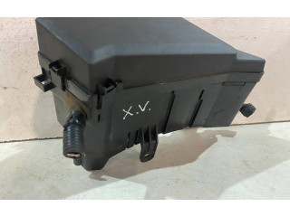 Блок предохранителей MB100200B, 82241FJ010 Subaru XV