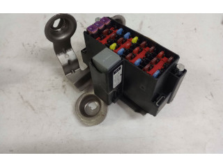 Блок предохранителей 8V5T14A005HHH   Ford B-MAX    