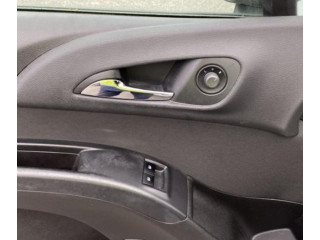 Зеркало электрическое        Opel Meriva B  2010 - 2016 года   