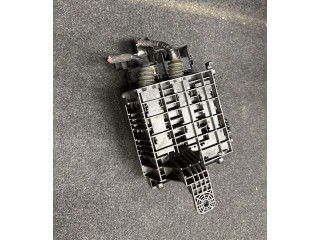 Pojistková skříňka 84044723, 7154093730 Chevrolet Camaro 2017