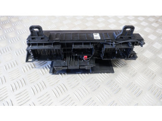 Блок предохранителей 103440600C, 103440500D Tesla Model S